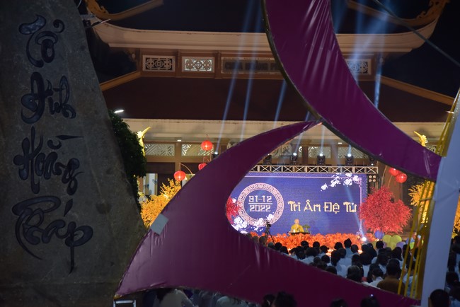 The 5th gratitude ceremony to disciples