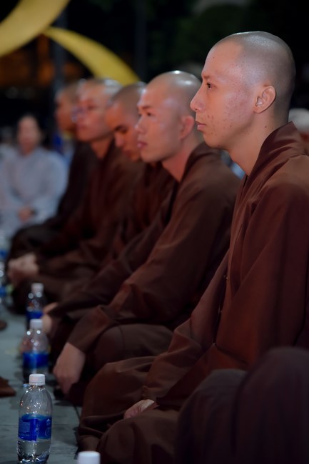 The 5th gratitude ceremony to disciples