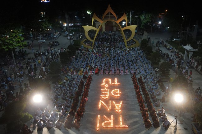 The 5th gratitude ceremony to disciples