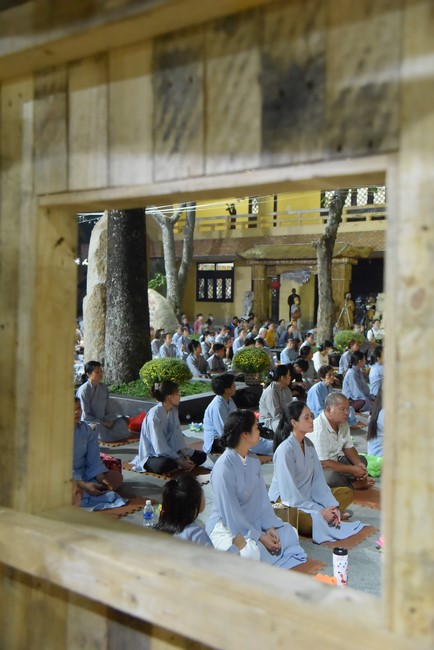 Khóa lễ sám hối nhân ngày Bồ Tát Tất Đạt Đa thành đạo