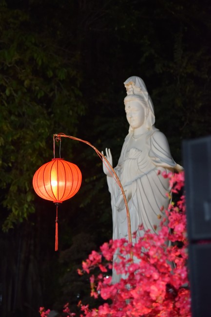 Khóa lễ sám hối nhân ngày Bồ Tát Tất Đạt Đa thành đạo