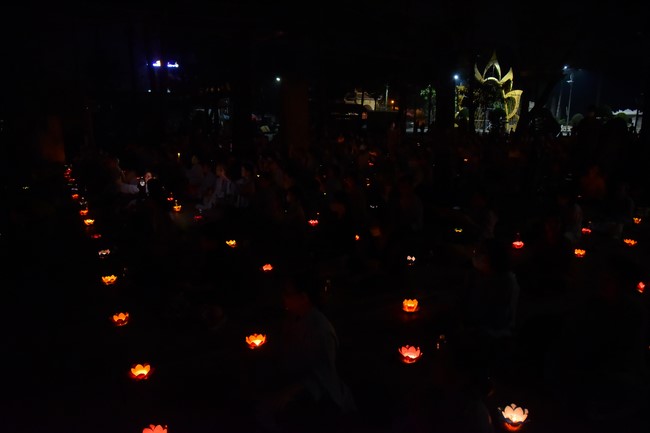 Khóa lễ sám hối nhân ngày Bồ Tát Tất Đạt Đa thành đạo