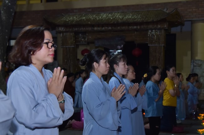 Khóa lễ sám hối nhân ngày Bồ Tát Tất Đạt Đa thành đạo