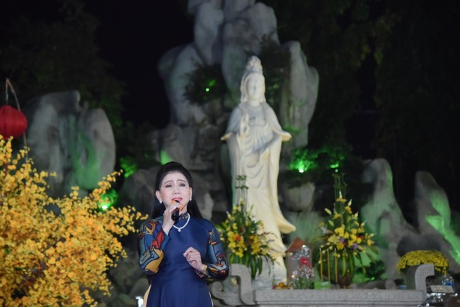 Khóa lễ sám hối nhân ngày Bồ Tát Tất Đạt Đa thành đạo