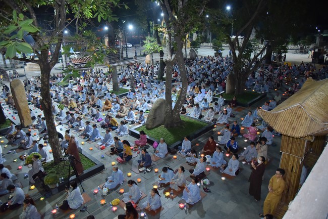 Khóa lễ sám hối nhân ngày Bồ Tát Tất Đạt Đa thành đạo