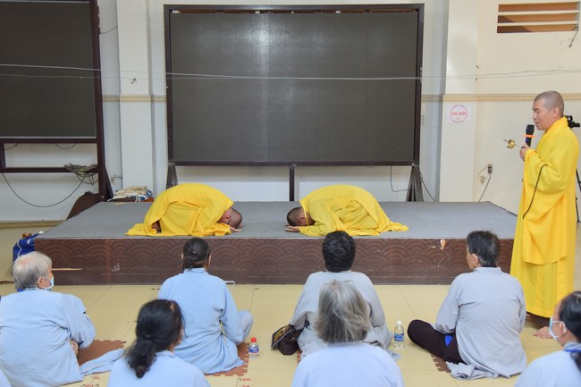 Opening the 98th Seven - Day Retreat