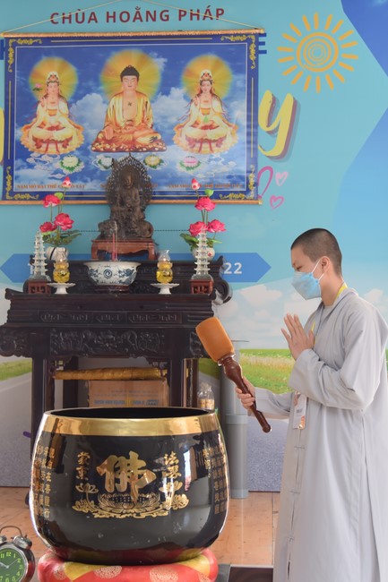Dharma talk Looking back at the Vietnamese Buddha recitation Sect over the years  in The 98 th Seven-day Retreat