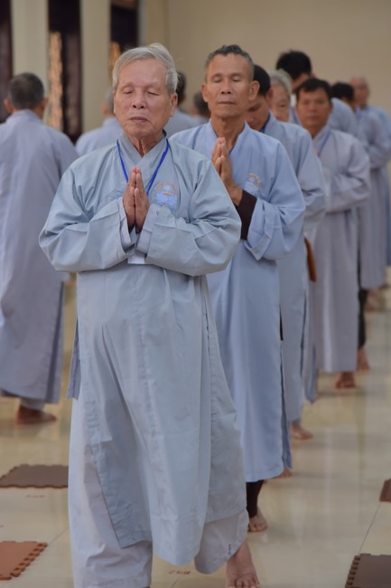 Dharma talk Looking back at the Vietnamese Buddha recitation Sect over the years  in The 98 th Seven-day Retreat