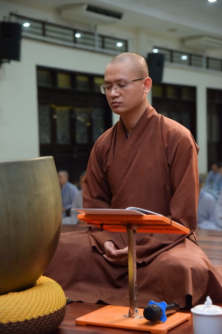 Dharma talk Looking back at the Vietnamese Buddha recitation Sect over the years  in The 98 th Seven-day Retreat