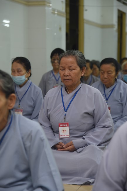 Dharma talk Looking back at the Vietnamese Buddha recitation Sect over the years  in The 98 th Seven-day Retreat