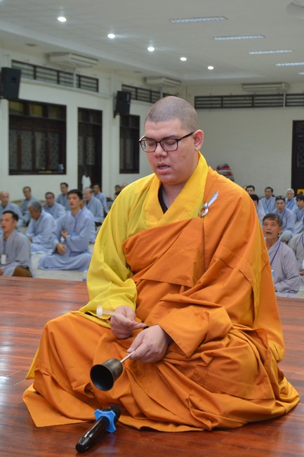 Dharma talk Looking back at the Vietnamese Buddha recitation Sect over the years  in The 98 th Seven-day Retreat