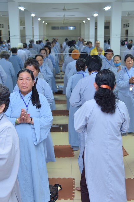 Dharma talk Looking back at the Vietnamese Buddha recitation Sect over the years  in The 98 th Seven-day Retreat