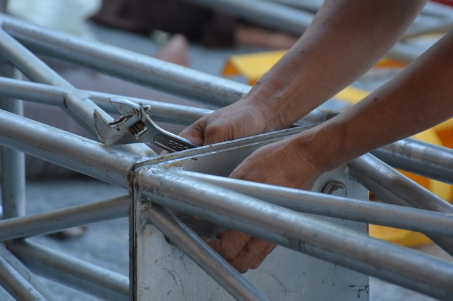 Công tác chuẩn bị đại lễ hoa đăng kỷ niệm đức Phật A-di-đà (Phần 2)