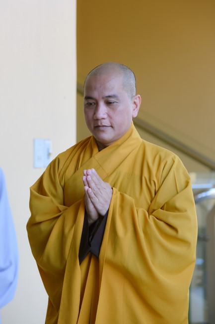 Dharma Talk Reciting the Buddha's names without receding in The 98th Seven-Day Retreat