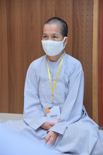 Dharma Talk Reciting the Buddha's names without receding in The 98th Seven-Day Retreat