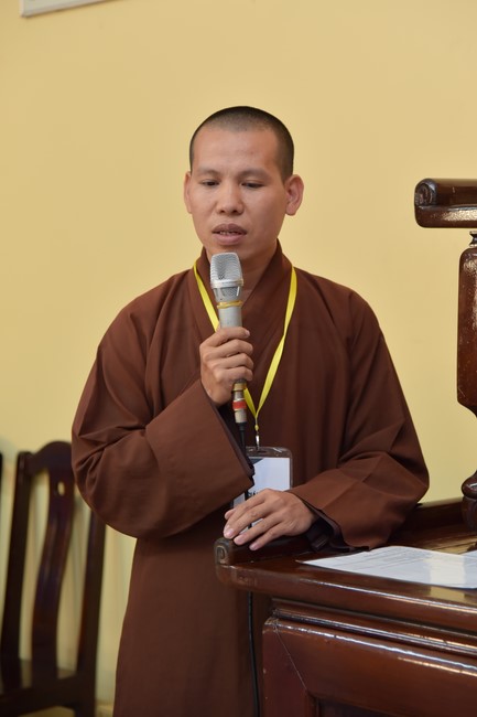Dharma Talk Reciting the Buddha's names without receding in The 98th Seven-Day Retreat