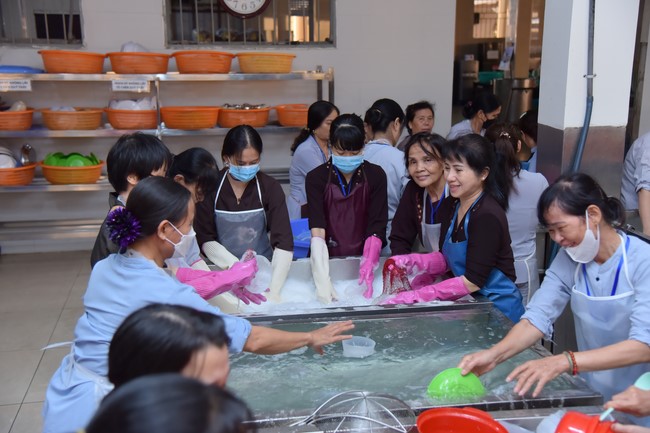 Dharma Talk Mind and Scene Being Compatible in The 98th Seven-Day Retreat