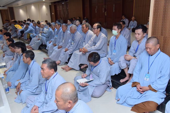 Dharma Talk Mind and Scene Being Compatible in The 98th Seven-Day Retreat