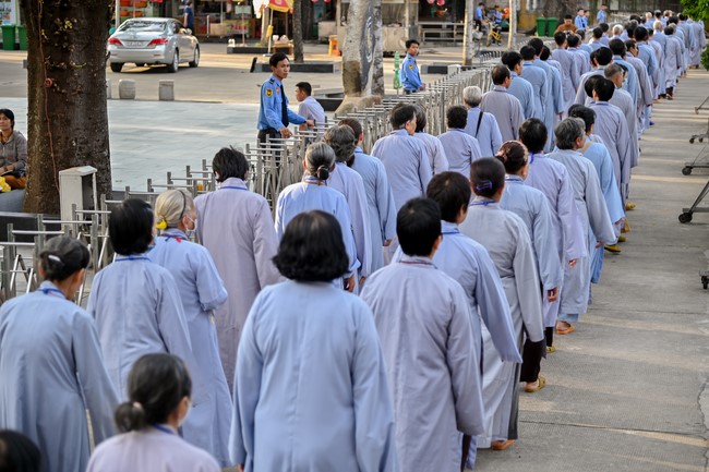 Dharma Talk Mind and Scene Being Compatible in The 98th Seven-Day Retreat