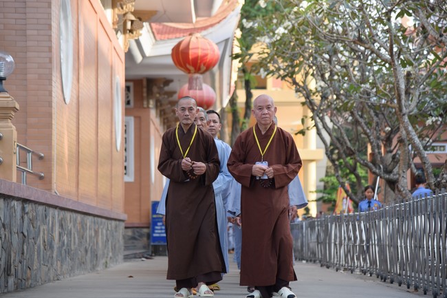 Dharma Talk Mind and Scene Being Compatible in The 98th Seven-Day Retreat