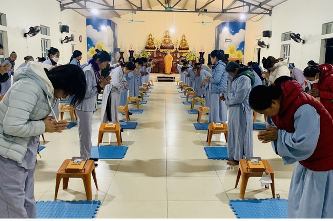 Chùa Đống Cao – Thanh Hóa: Khóa lễ sám hối