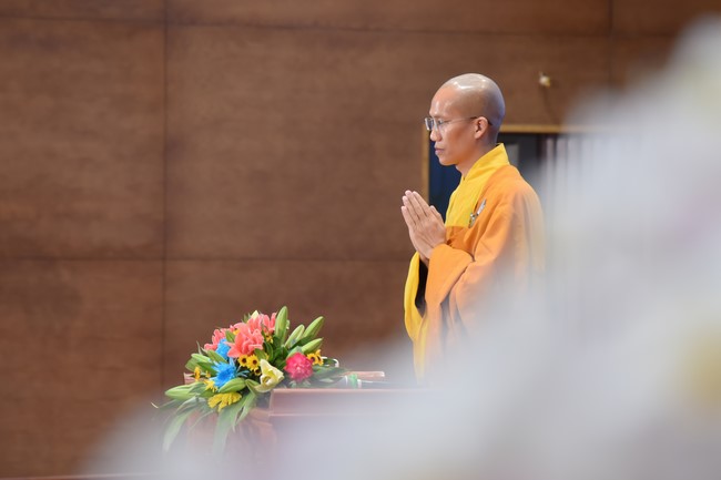 Dharma Talk Right practice without fear of death in The 98th Seven-Day Retreat
