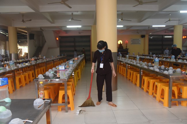 Dharma Talk Right practice without fear of death in The 98th Seven-Day Retreat