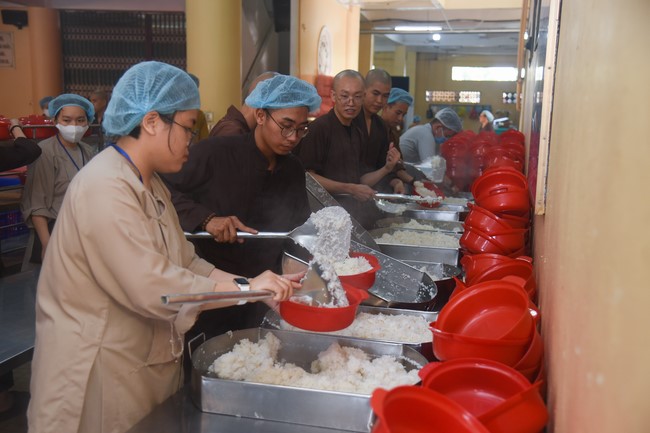 Dharma Talk Right practice without fear of death in The 98th Seven-Day Retreat