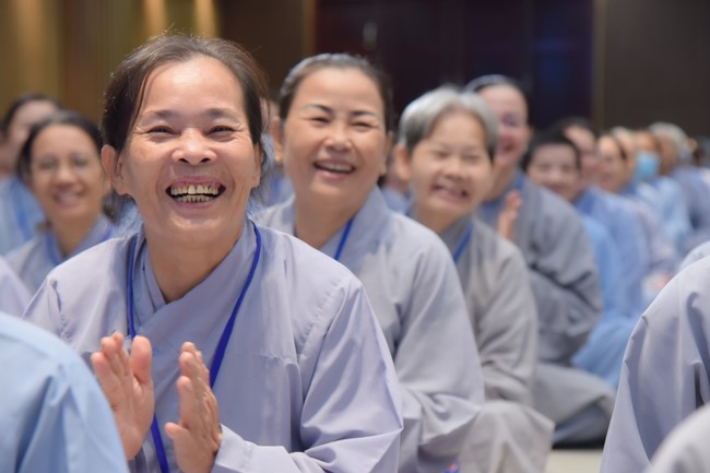 Dharma Talk Right practice without fear of death in The 98th Seven-Day Retreat