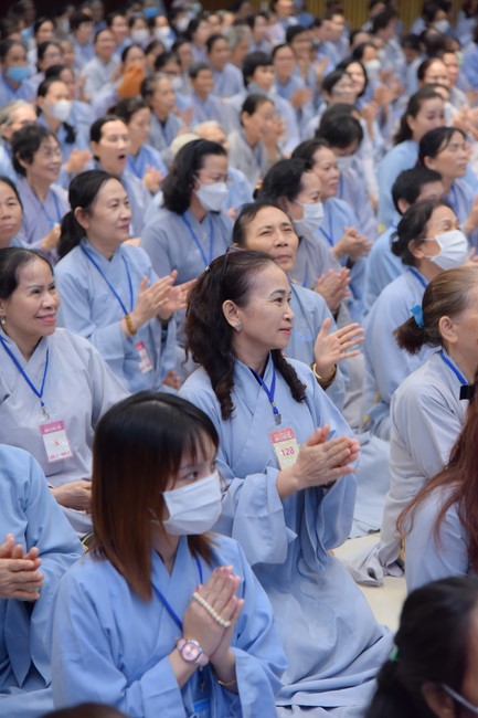 Dharma Talk Right practice without fear of death in The 98th Seven-Day Retreat