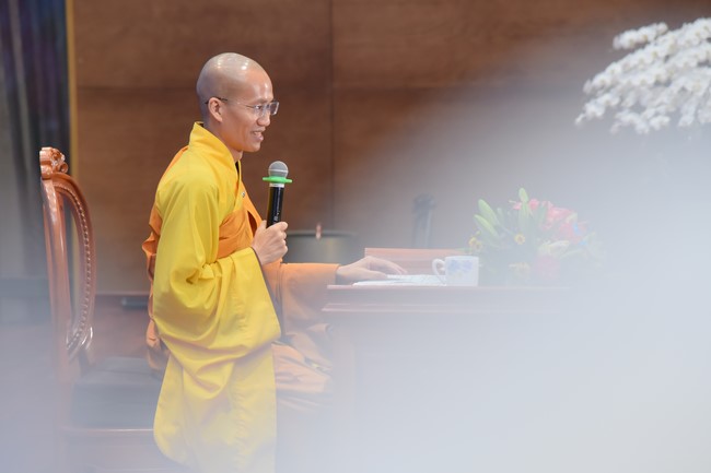 Dharma Talk Right practice without fear of death in The 98th Seven-Day Retreat