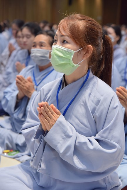 Dharma Talk Right practice without fear of death in The 98th Seven-Day Retreat