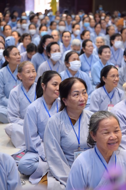 Dharma Talk Right practice without fear of death in The 98th Seven-Day Retreat