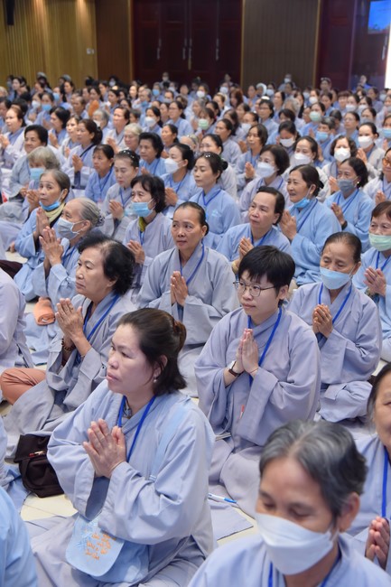 Dharma Talk Right practice without fear of death in The 98th Seven-Day Retreat