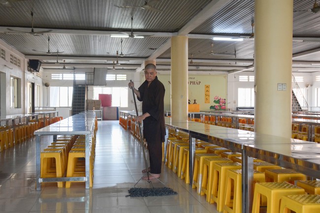 Dharma Talk Right practice without fear of death in The 98th Seven-Day Retreat