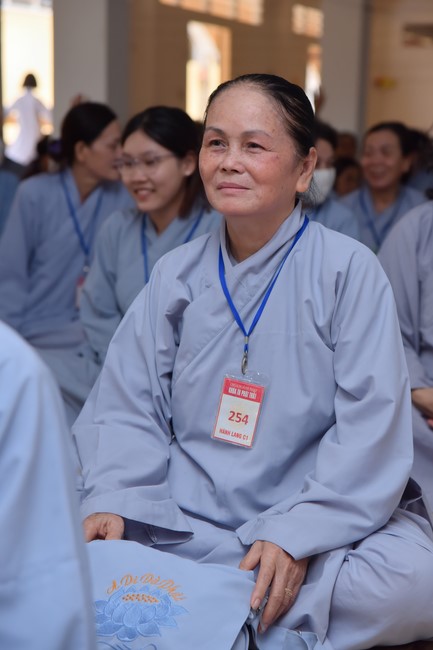 Dharma Talk  The Core of Ksitigarbha Sutra in The 98th Seven-Day Retreat