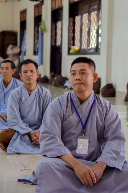 Dharma Talk  The Core of Ksitigarbha Sutra in The 98th Seven-Day Retreat