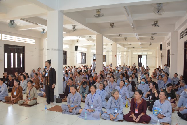 Dharma Talk  The Core of Ksitigarbha Sutra in The 98th Seven-Day Retreat