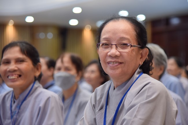 Dharma Talk  The Core of Ksitigarbha Sutra in The 98th Seven-Day Retreat