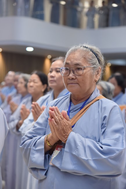 Dharma Talk  The Core of Ksitigarbha Sutra in The 98th Seven-Day Retreat