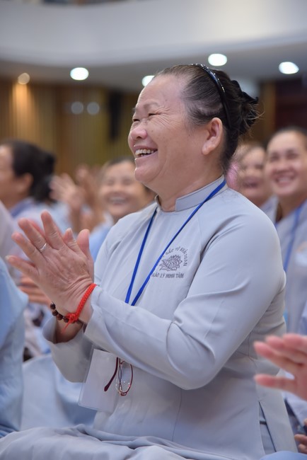 Dharma Talk  The Core of Ksitigarbha Sutra in The 98th Seven-Day Retreat