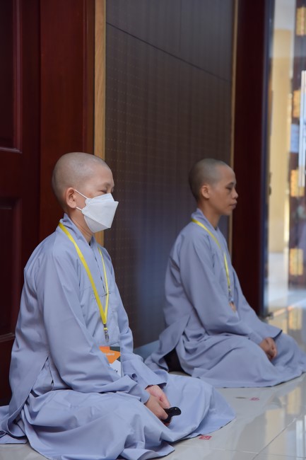 Dharma Talk  The Core of Ksitigarbha Sutra in The 98th Seven-Day Retreat