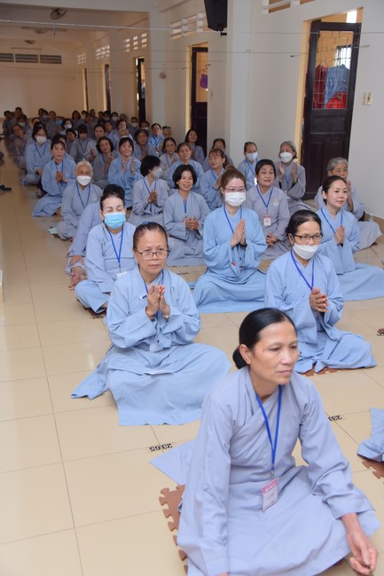 Dharma Talk  The Core of Ksitigarbha Sutra in The 98th Seven-Day Retreat