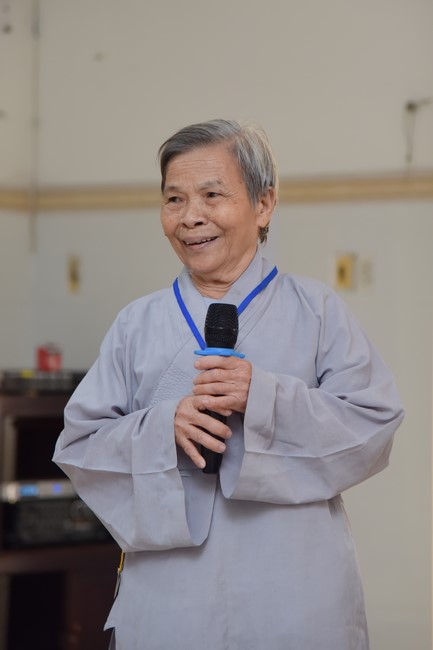 Dharma Talk  The Core of Ksitigarbha Sutra in The 98th Seven-Day Retreat