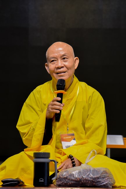 Dharma Talk  The Core of Ksitigarbha Sutra in The 98th Seven-Day Retreat