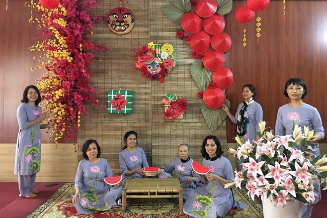 Leaders of Quang Ninh Province and delegations visit and wish New Year at Tieu Dao Pagoda