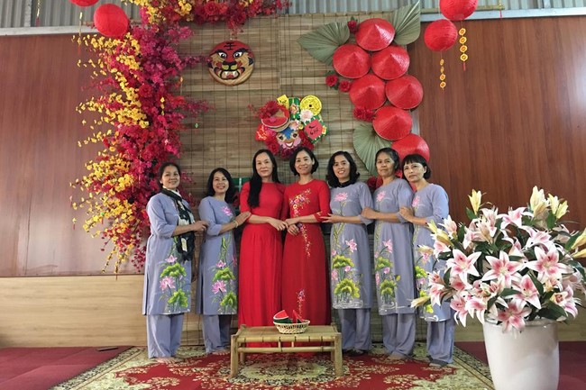 Leaders of Quang Ninh Province and delegations visit and wish New Year at Tieu Dao Pagoda