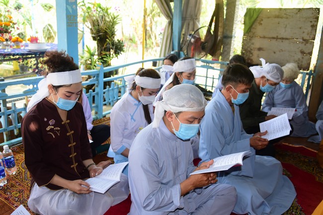 Viếng tang lễ Phật tử Liên Nhã, Đồng Tháp