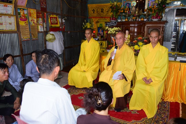 Viếng tang lễ Phật tử Liên Nhã, Đồng Tháp