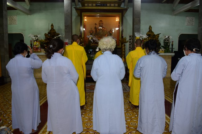 Cúng dường trường Trung cấp Phật học Đồng Tháp và Vĩnh Long